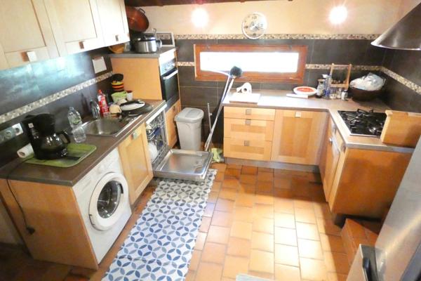 BELLE MAISON AUVERGNATE EN PIERRE Saint-Santin-Cantalès (15150)