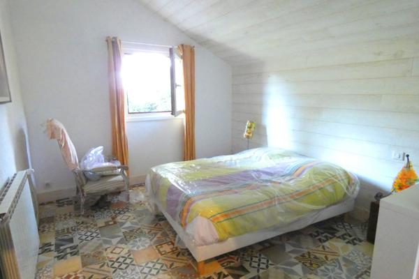 BELLE MAISON AUVERGNATE EN PIERRE Saint-Santin-Cantalès (15150)