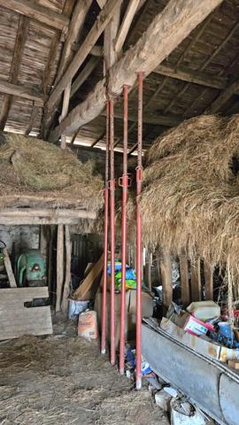 GRANGE 2 PIECES + TERRAIN AGRICOLE ~ 1.4Ha AVEC PECHERIE - ENVIRONNEMENT CALME ET CAMPAGNE