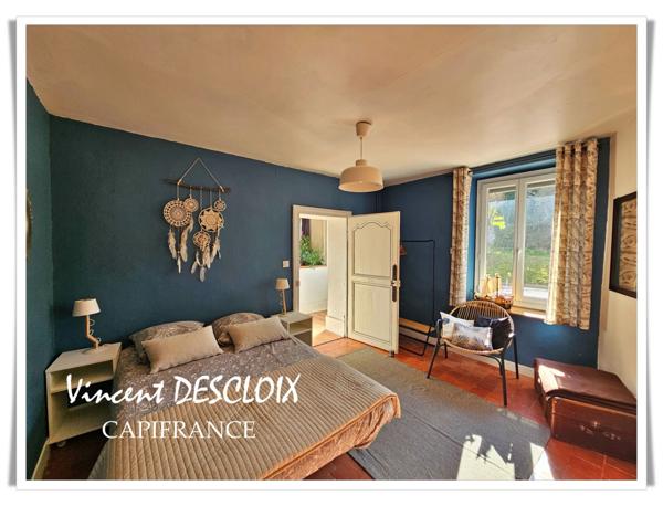 Immeuble à vendre SAULIEU (21210) quatre appartements rénovés