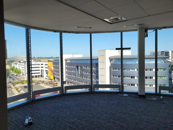 LOCATION BUREAUX 625m²-TERRASSE LE MANS GARE TGV