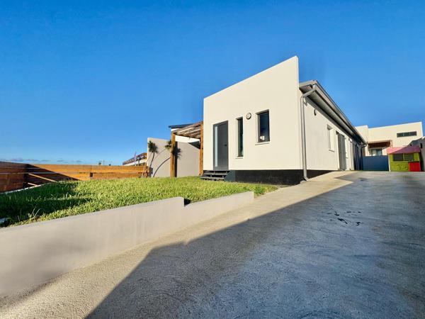 Magnifique maison neuve à l'Etang-Salé