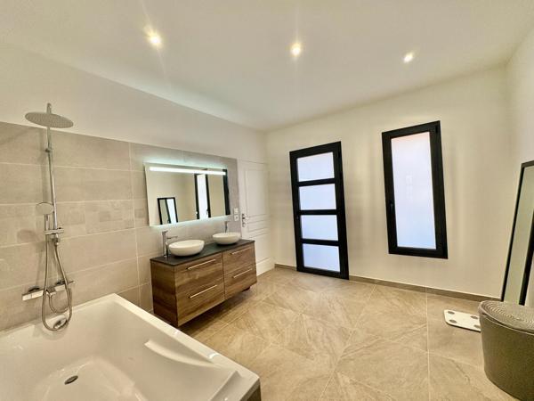 Magnifique maison neuve à l'Etang-Salé