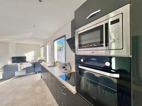 Magnifique maison neuve à l'Etang-Salé