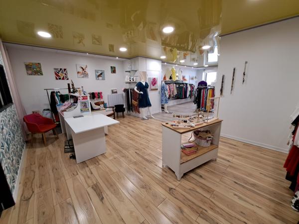 Autre  4 pièce(s)  190 m²