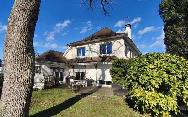 Maison à vendre    7 pièces • 246 m2 Artix