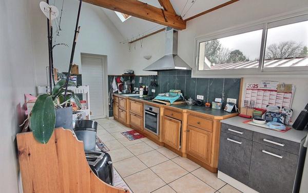 Maison à vendre    7 pièces • 246 m2 Artix