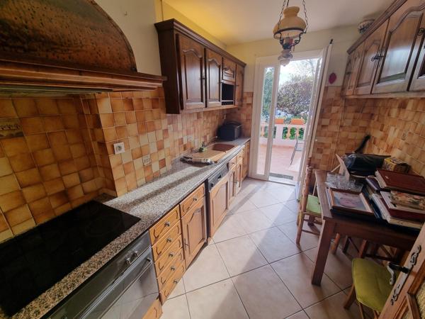 Puget-sur-Argens Maison individuelle T4 100 m² Garage/Cave/Jardin