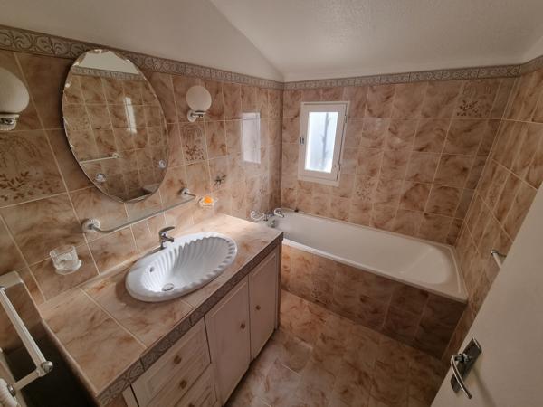 Puget-sur-Argens Maison individuelle T4 100 m² Garage/Cave/Jardin