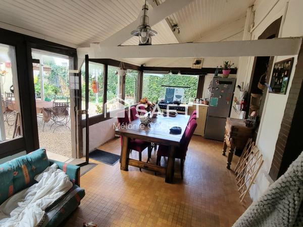 Ancien restaurant à fort potentiel sur une rue commerçante