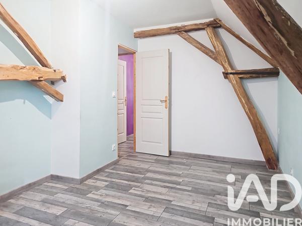 Maison à vendre 7 pièces 107 m² Saint-Julien-du-Sault