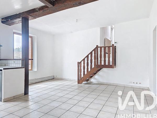 Maison à vendre 7 pièces 107 m² Saint-Julien-du-Sault