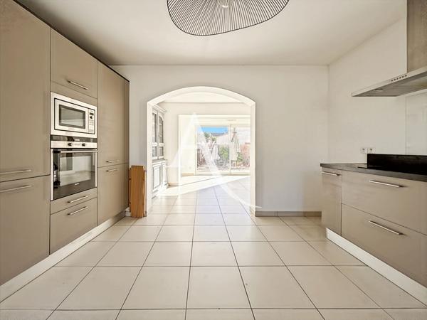 A VENDRE Appartement T3 de 69 m² avec jardin, terrasse et grand garage 13013 MARSEILLE