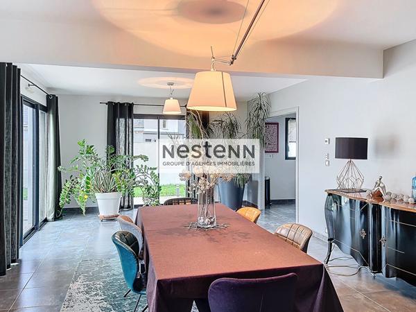 Maison 8 pièce(s) 161.32 m2