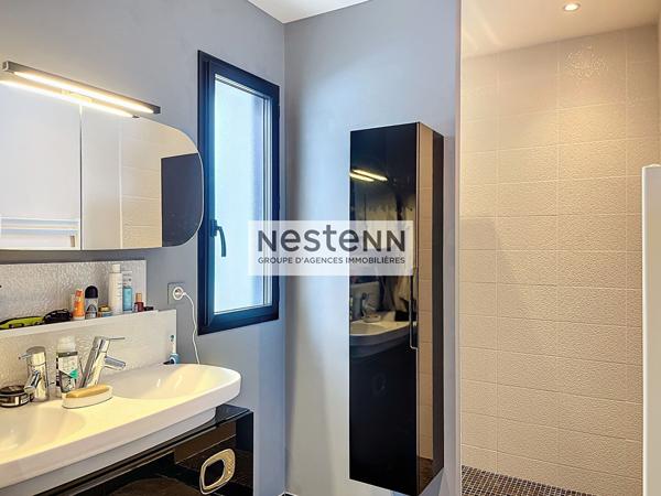 Maison 8 pièce(s) 161.32 m2