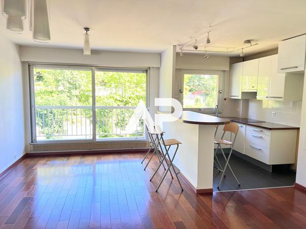 Appartement non meublé Montmorency 2 pièces 46 m2 Loyer 970 €/mois charges comprises **  - Référence  1679