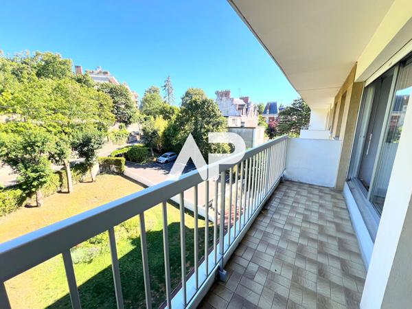 Appartement non meublé Montmorency 2 pièces 46 m2 Loyer 970 €/mois charges comprises **  - Référence  1679