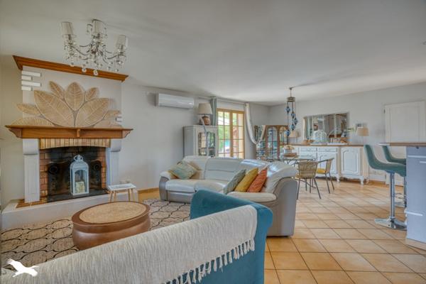 Maison à vendre 284 637 € Sainte-Bazeille 5 p 116 m² DPE C