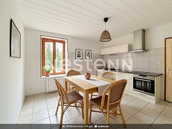 PROCHE CENTRE-VILLE : Appartement 4 pièces à vendre à Pontarlier