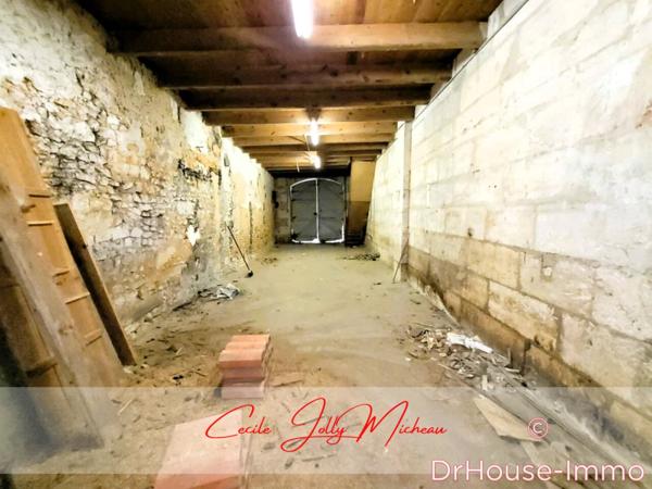 Maison à vendre 4 pièces de 237 m²