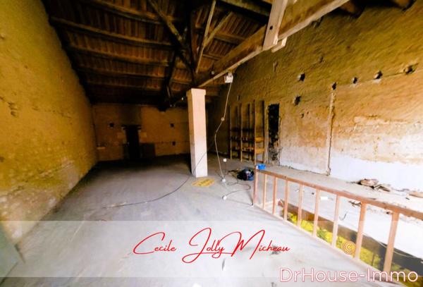 Maison à vendre 4 pièces de 237 m²