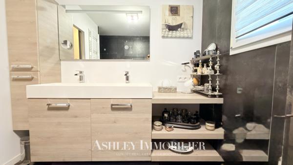 A VENDRE MAISON TYPE 5 - 10 MINUTES DE LA ROCHELLE - DOMPIERRE-SUR-MER