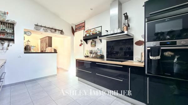 A VENDRE MAISON TYPE 5 - 10 MINUTES DE LA ROCHELLE - DOMPIERRE-SUR-MER
