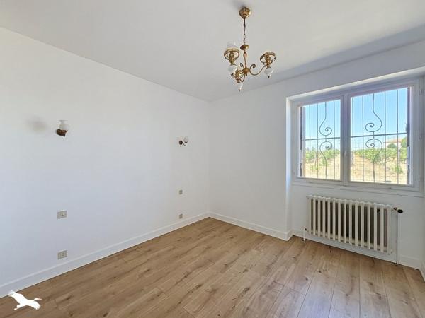 Maison à vendre 131 760 € Hiersac 6 p 113 m² DPE F