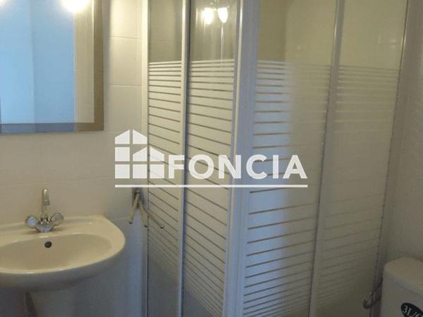 Location Studio 23.1 m² - 20 RUE VOLTAIRE St Germain En Laye 78100