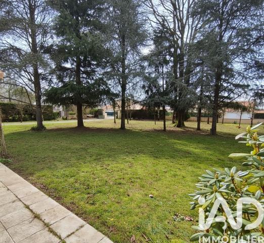 Maison à vendre 5 pièces 115 m² Mauges-sur-Loire