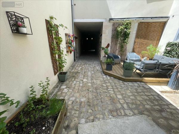 Maison restaurée à vendre à Bourges dans le Cher (18000), ref : 04134