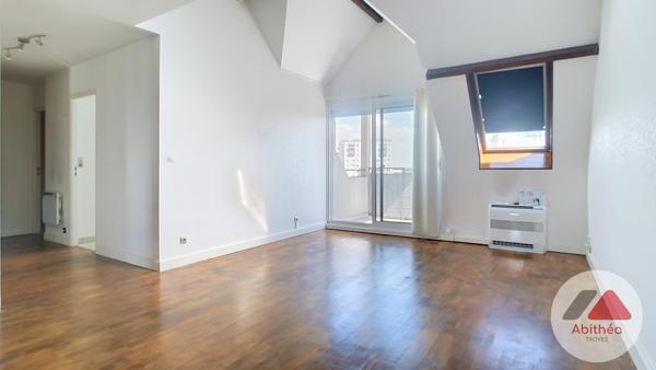 Appartement 3 pièces 92 m2