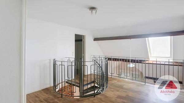 Appartement 3 pièces 92 m2