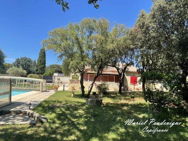 Charme, volumes et confort – Belle demeure familiale avec piscine UCHAUX (84) - 8 pièces, environ 212 m2