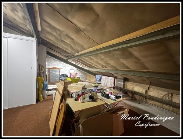 Charme, volumes et confort – Belle demeure familiale avec piscine UCHAUX (84) - 8 pièces, environ 212 m2