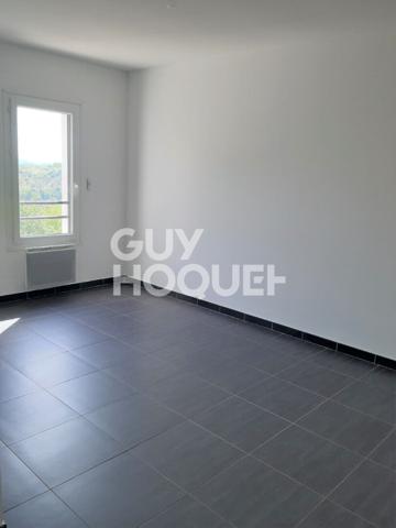 Agréable maison de 130 m² avec 4 chambres, sur la commune de Vinezac.