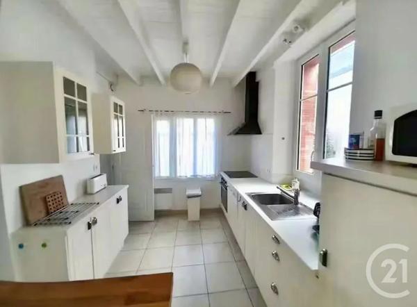 Maison à vendre  4 pièces - 61,13 m 2   AGON COUTAINVILLE  - 50