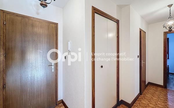 Appartement à vendre    3 pièces • 65,07 m2 Albertville