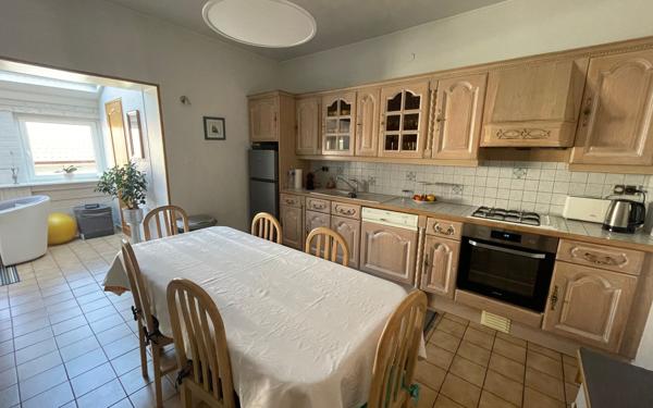 Maison à vendre    7 pièces •  Florange