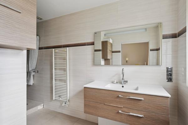 Vente Appartement de luxe Neuilly-sur-Seine 8 Pièces 194 m²