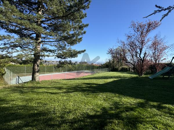 Saint didier au Mont d'or Terrain à batir avec vue sur Lyon