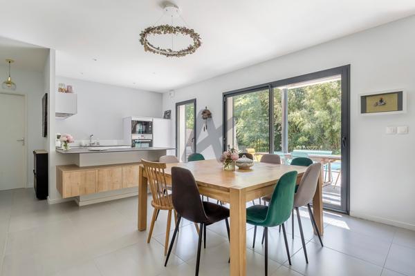 Belle maison récente avec piscine, 4 chambres – Environnement campagne, au calme