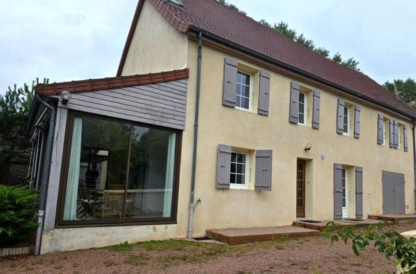 Maison Lapalisse 5 pièce(s) 150 m2
