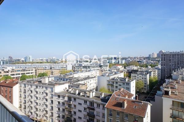 Vue panoramique d’exception, baignée de lumière.