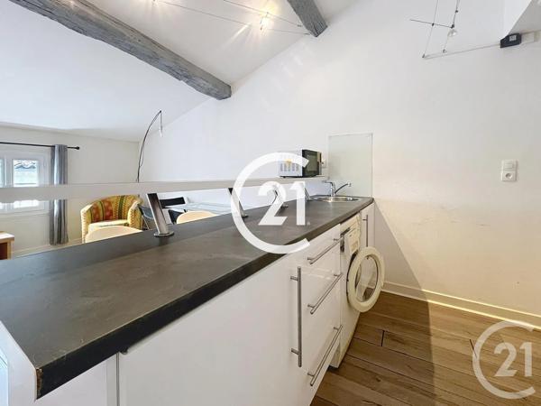 Appartement T2 à vendre  2 pièces - 44,60 m 2   COGNAC  - 16