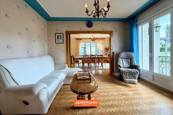 Maison familiale 210 m² - 5 chambres - dépendance - terrain 1873 m² - Bruyères centre (88)