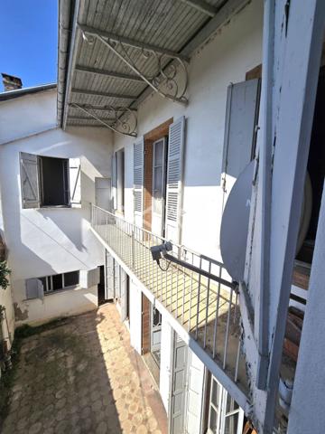 Maison de charme divisible en 6 appartements