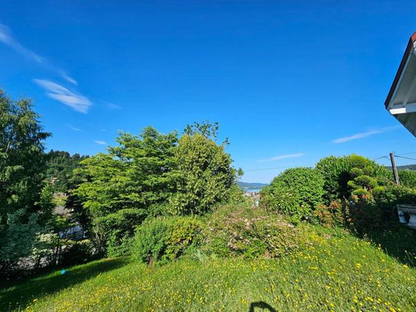 Gérardmer - Chalet pièce de vie vue lac, 4 chambres, 2 garages  151 m²  DPE C