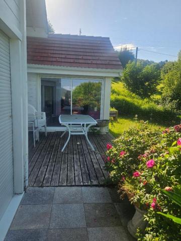 Gérardmer - Chalet pièce de vie vue lac, 4 chambres, 2 garages  151 m²  DPE C