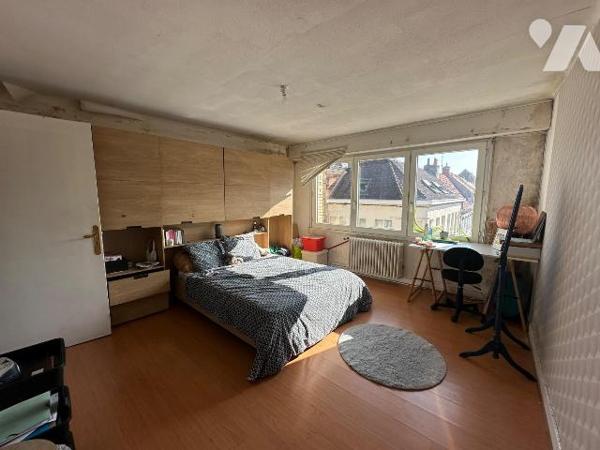 Maison mitoyenne 156,93 m² - Gravelines centre - Jardin sans vis-à-vis

À vendre, maison mito...